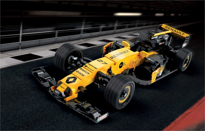 Une Renault F1 grandeur nature en Lego