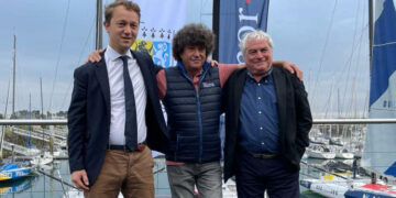 Jean Le Cam a convaincu de nouveaux partenaires