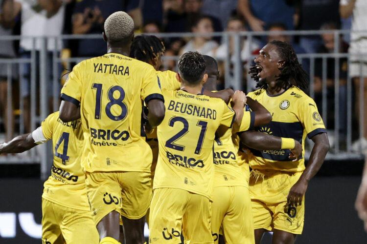 Brico Fenêtre devient sponsor officiel du Pau FC