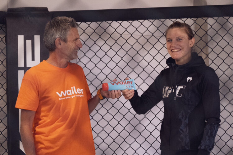 Wailer soutient la combattante de MMA Manon Fiorot