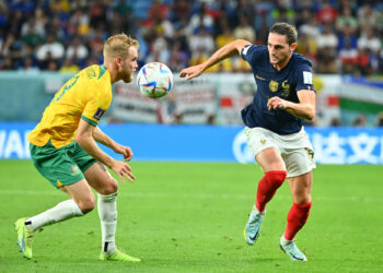 TF1 écrase la concurrence avec les Bleus