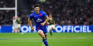 Un maillot bleu spécial Movember