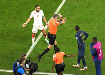 Près de 9 millions de téléspectateurs pour la défaite des Bleus