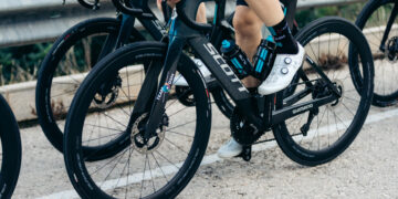 L’équipe DSM roule toujours sur Scott