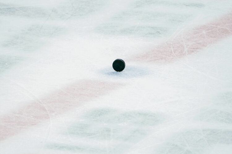 Hummel, nouvel équipementier textile du hockey français