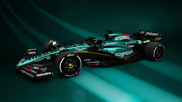 Aston Martin accueille Valvoline