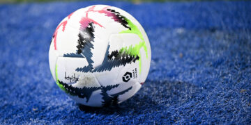 Kipsta a produit des ballons spécifiques pour le programme « Défenseurs de l’Enfance ».