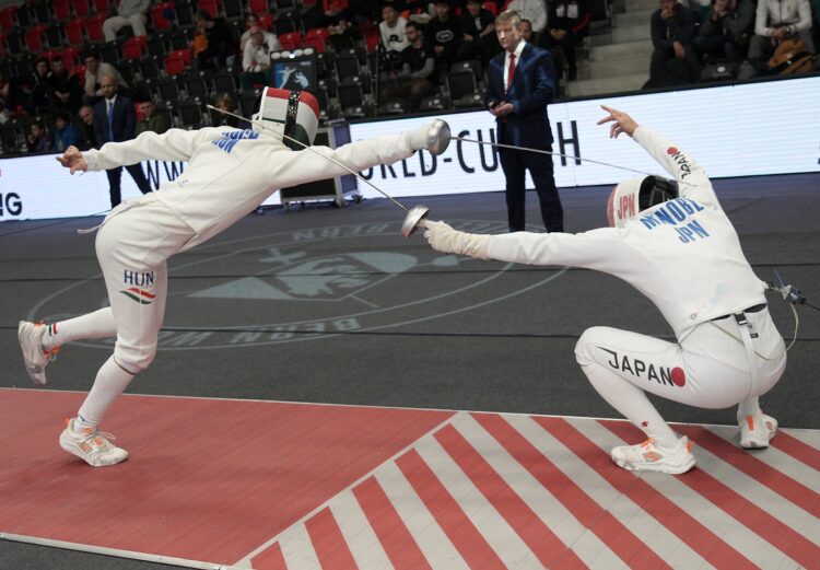 Azza Fencing accompagne la relève de l’escrime