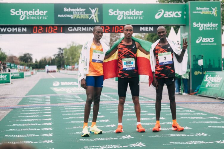 Asics prolonge avec le Marathon de Paris