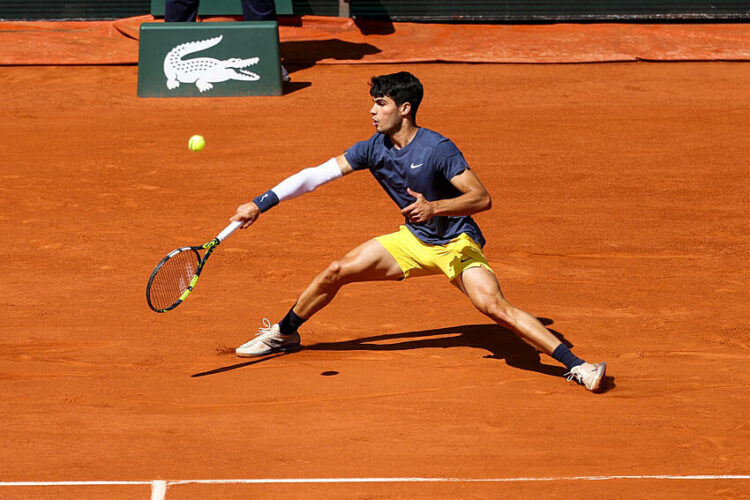 Lacoste reste fidèle à Roland-Garros