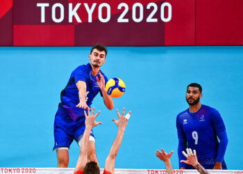 Le volley-ball appelle Errea par précaution