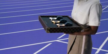 Louis Vuitton s’invite sur les podiums