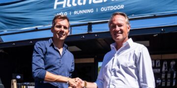 Alltricks s’engage pour équiper et faire grandir le triathlon français