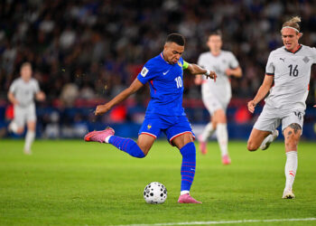 TF1 fait la différence avec France-Islande