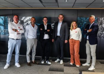 Adecco sur la grille de départ des 24 Heures du Mans