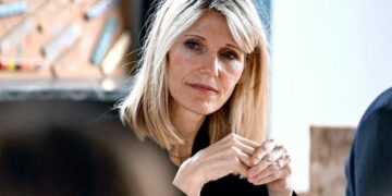 Marie Barsacq change d’univers