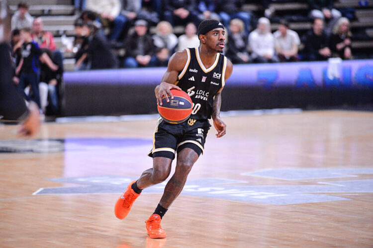 L&rsquo;Auxiliaire devient premium