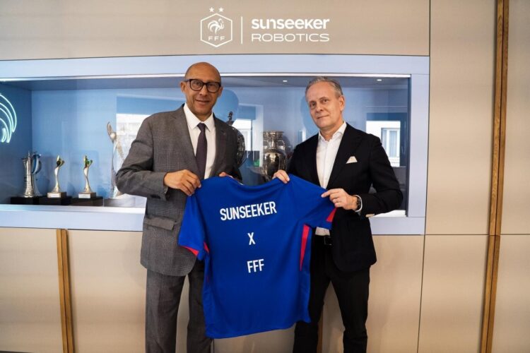 Sunseeker Robotics entre sur le terrain du football français