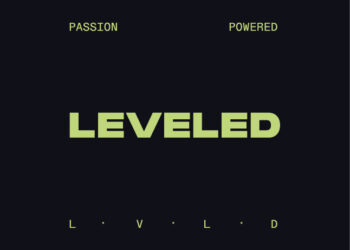 Com’Over devient Leveled