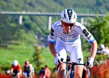 CB sur les routes du Tour de France Femmes avec Zwift