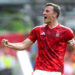 Marex défriche le maillot de Nottingham Forest