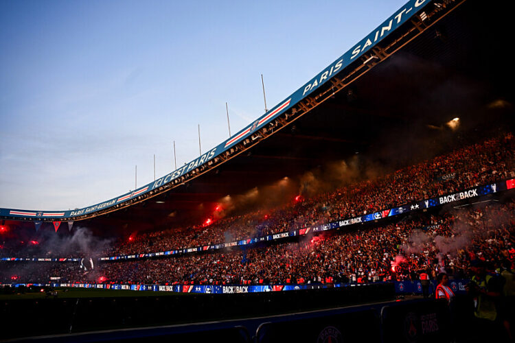 Coca-Cola renoue avec le PSG