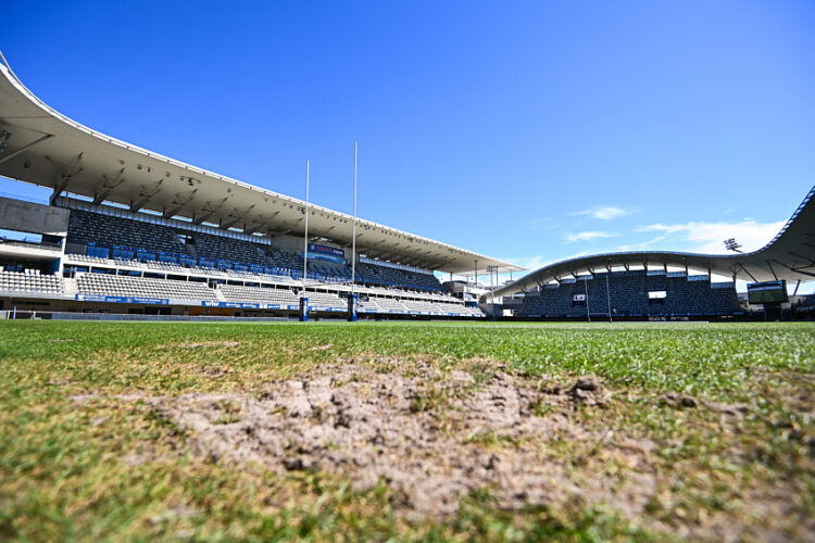 Navimow, un nouveau fournisseur officiel du Top 14 au service des pelouses
