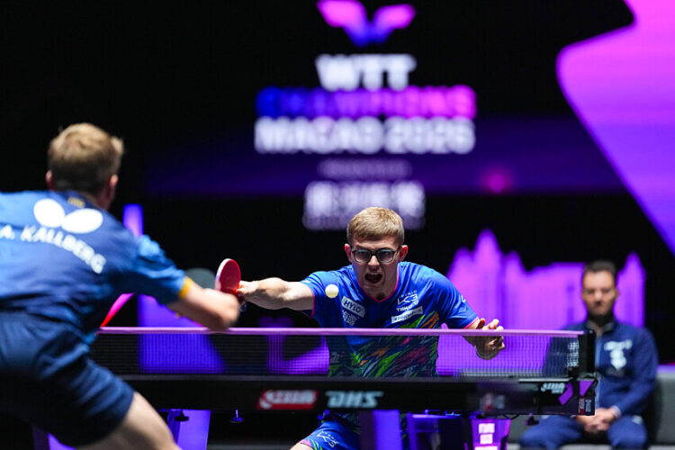 Infront se met autour de la table